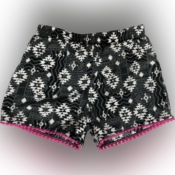 Faded Glory Other - Large Faded Glory Black White Pink Gray Pattern Elastic Shorts